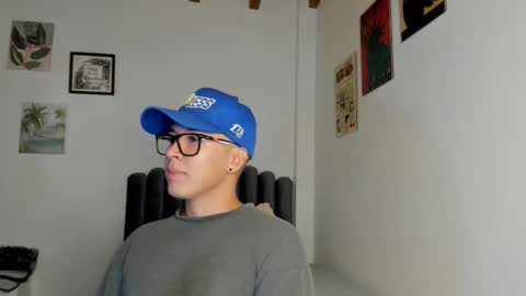 Snapshot of lass_nazar chatting on 09.11.25 lass_nazar online show from 09.11.25