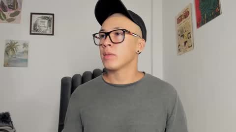 Snapshot of lass_nazar chatting on 09.18.25 lass_nazar online show from 09.18.25