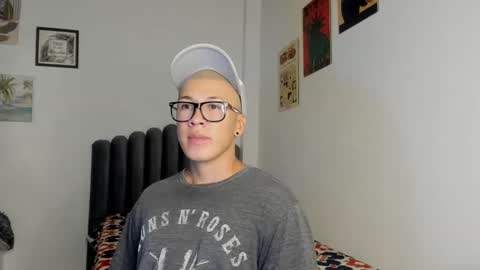 Snapshot of lass_nazar chatting on 10.02.25 lass_nazar online show from 10.02.25