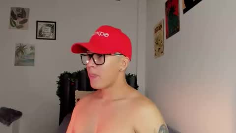 Snapshot of lass_nazar chatting on 12.02.25 lass_nazar online show from 12.02.25