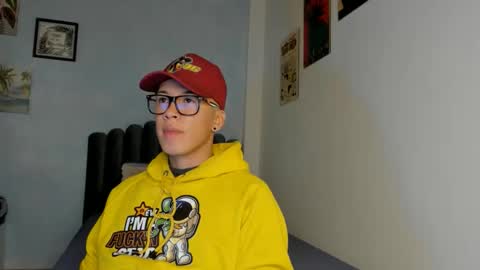 Snapshot of lass_nazar chatting on 04.11.26 lass_nazar online show from 04.11.26