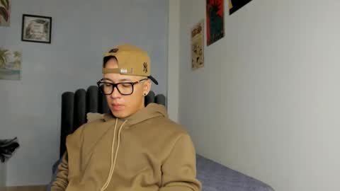 Snapshot of lass_nazar chatting on 04.16.26 lass_nazar online show from 04.16.26