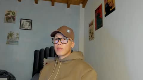 Snapshot of lass_nazar chatting on 04.21.26 lass_nazar online show from 04.21.26