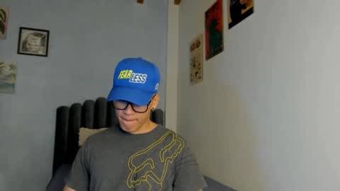Snapshot of lass_nazar chatting on 05.14.26 lass_nazar online show from 05.14.26