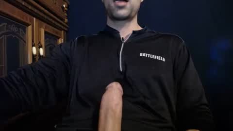 Snapshot of lastinline4 chatting on 12.20.24 Lastinline4 online show from 12.20.24