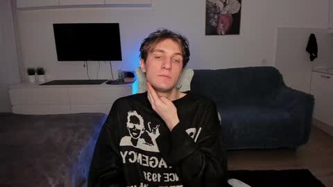 Snapshot of lastnight4you chatting on 12.22.24 acie online show from 12.22.24