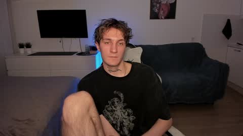 Snapshot of lastnight4you chatting on 12.30.24 acie online show from 12.30.24