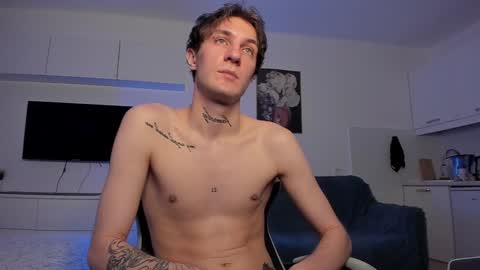 Snapshot of lastnight4you chatting on 01.05.25 acie online show from 01.05.25