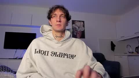 Snapshot of lastnight4you chatting on 02.21.25 acie online show from 02.21.25