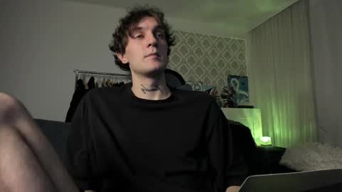 Snapshot of lastnight4you chatting on 10.04.25 acie online show from 10.04.25