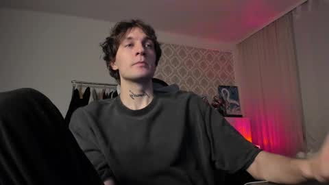 Snapshot of lastnight4you chatting on 10.16.25 acie online show from 10.16.25