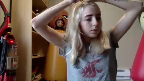 Roxy blue online show from 03.12.26