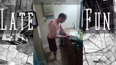 Snapshot of lateshowerfun chatting on 11.05.25 lateshowerfun online show from 11.05.25