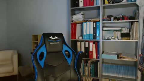 Snapshot of latex_doll_iris chatting on 01.12.26 Latex Doll Iris online show from 01.12.26