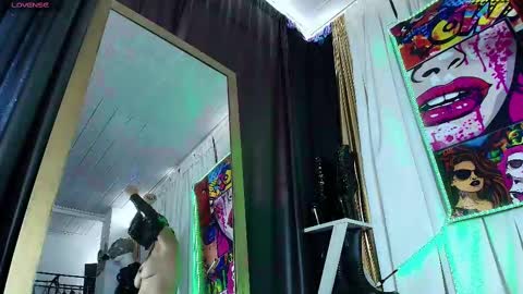 Snapshot of latex_rose_daniels chatting on 02.27.25 ROSE online show from 02.27.25