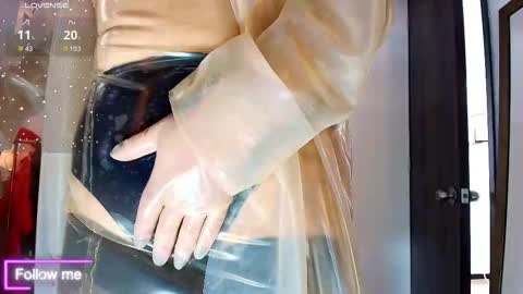 Snapshot of latex_rose_daniels chatting on 10.24.25 ROSE online show from 10.24.25