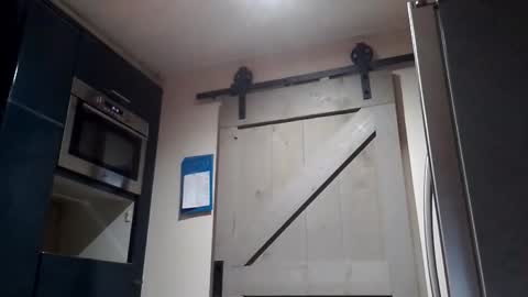 Snapshot of latexboy1986 chatting on 12.17.25 latex boy 38 online show from 12.17.25