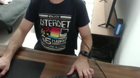 Snapshot of latexdave84 chatting on 12.15.25 latexdave84 online show from 12.15.25