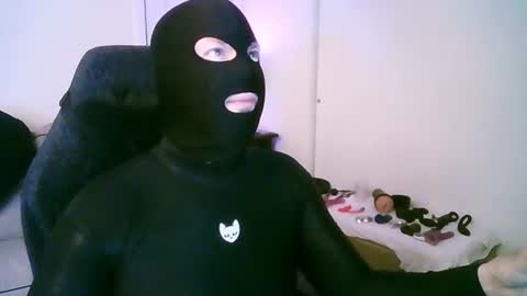 latexminheadroom online show from 07.03.26