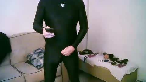 latexminheadroom online show from 07.05.26
