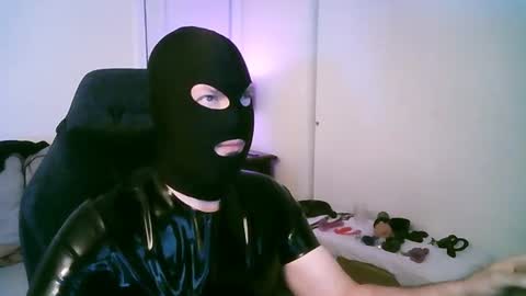 latexminheadroom online show from 07.14.26