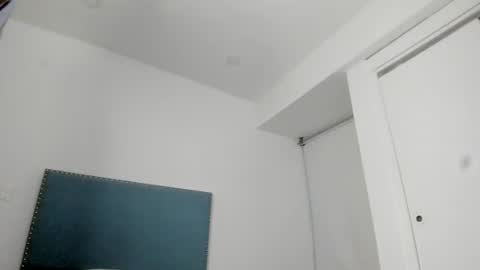 Snapshot of latin_boy_surprise chatting on 07.05.26 Yisus online show from 07.05.26