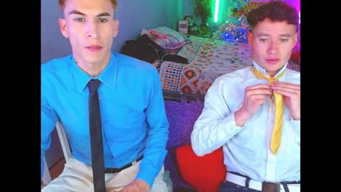 latin_boysxxx_ online show from 12.15.25
