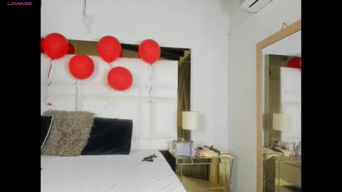 Johana y Santiago online show from 02.16.25