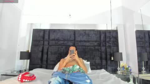 Johana y Santiago online show from 05.09.26