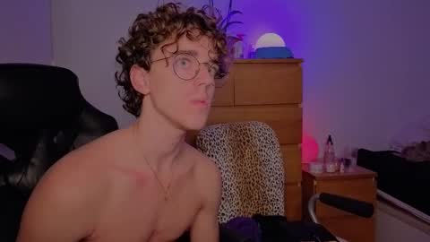  Free OF online show from 10.19.25