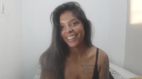 Snapshot of latin_meg chatting on 05.05.26 M E G A N online show from 05.05.26