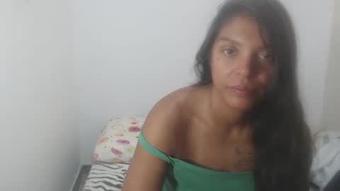 Snapshot of latin_meg chatting on 06.11.26 M E G A N online show from 06.11.26
