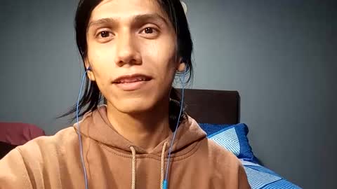 Snapshot of latin_shado chatting on 10.08.25 Shado online show from 10.08.25