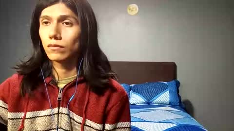 Snapshot of latin_shado chatting on 10.10.25 Shado online show from 10.10.25