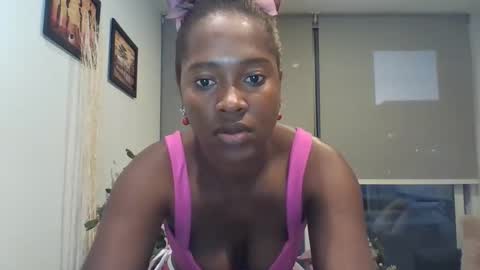 latina033 online show from 03.10.26