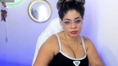 latinamav22 online show from 06.25.26