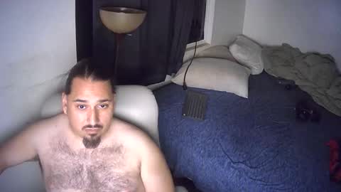 LatinoBB online show from 10.26.25