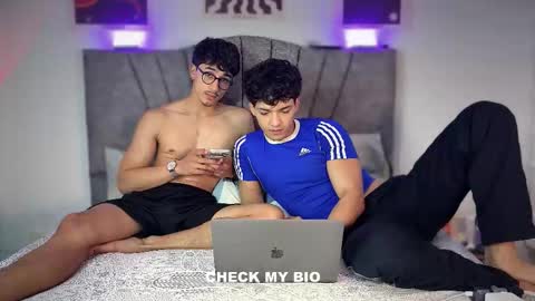 Snapshot of latinguyxl chatting on 02.13.26 Logan online show from 02.13.26