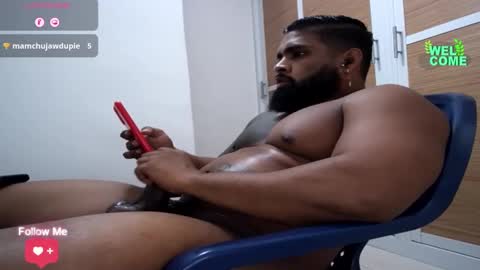 Snapshot of latinhot202423 chatting on 01.24.25 blackBear online show from 01.24.25