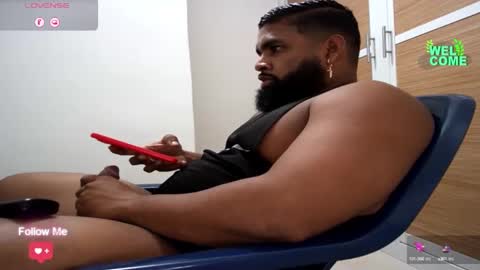 Snapshot of latinhot202423 chatting on 02.03.25 blackBear online show from 02.03.25