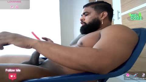 Snapshot of latinhot202423 chatting on 02.11.25 blackBear online show from 02.11.25