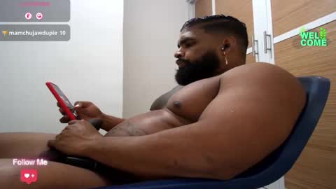 Snapshot of latinhot202423 chatting on 02.19.25 blackBear online show from 02.19.25