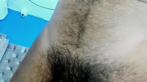 Zeus online show from 10.18.25