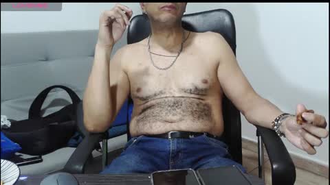 Snapshot of latinmartin254 chatting on 03.13.26 latinmartin254 online show from 03.13.26