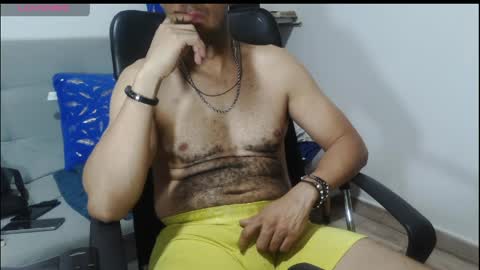 Snapshot of latinmartin254 chatting on 03.29.26 latinmartin254 online show from 03.29.26