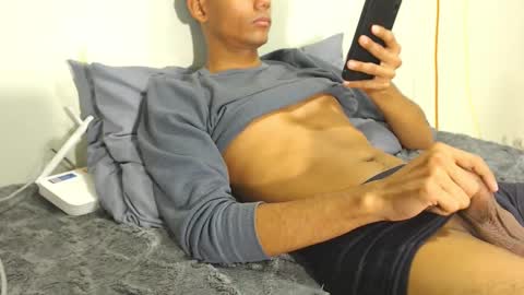 Snapshot of latinmilker chatting on 01.15.25 Andy online show from 01.15.25
