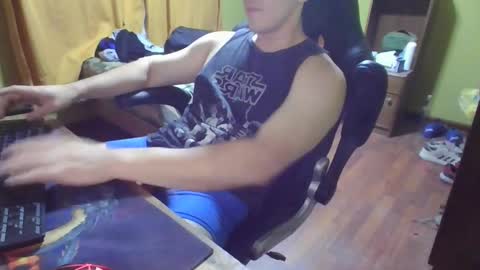 Snapshot of latinn_babe chatting on 02.07.25 latinn_babe online show from 02.07.25