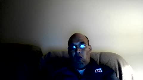 Snapshot of latinoinfla chatting on 09.18.25 latinoinfla online show from 09.18.25