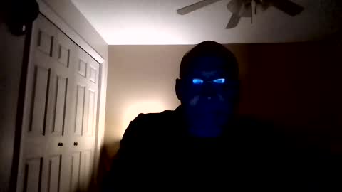 Snapshot of latinoinfla chatting on 11.01.25 latinoinfla online show from 11.01.25