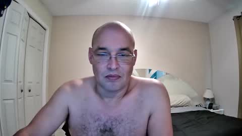 Snapshot of latinoinfla chatting on 11.09.25 latinoinfla online show from 11.09.25